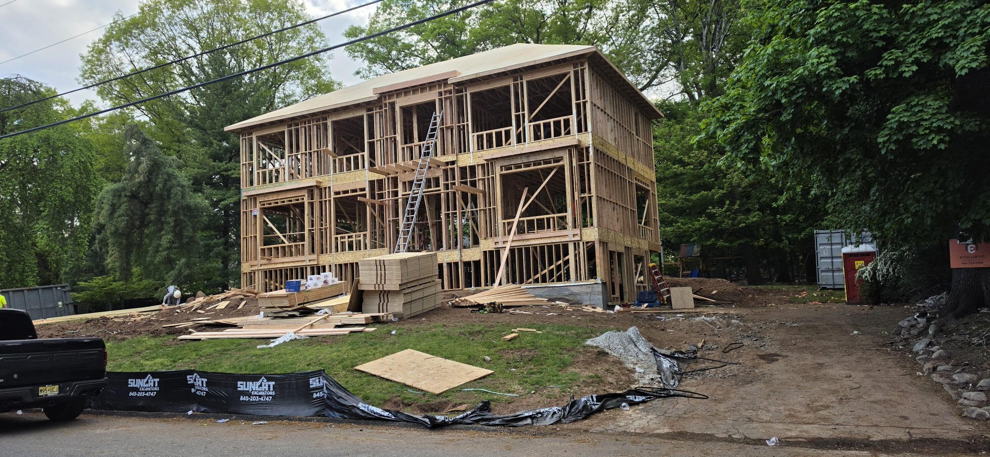 Completed framing shell of a house by JSE Construction
